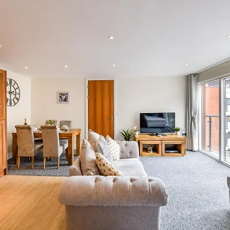 Swansea Marina - Sleeps 4 - Underground Parking Apartment Exterior photo